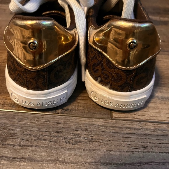 Gby Guess Golani ladies sneakers women's size 7 - Picture 3 of 4